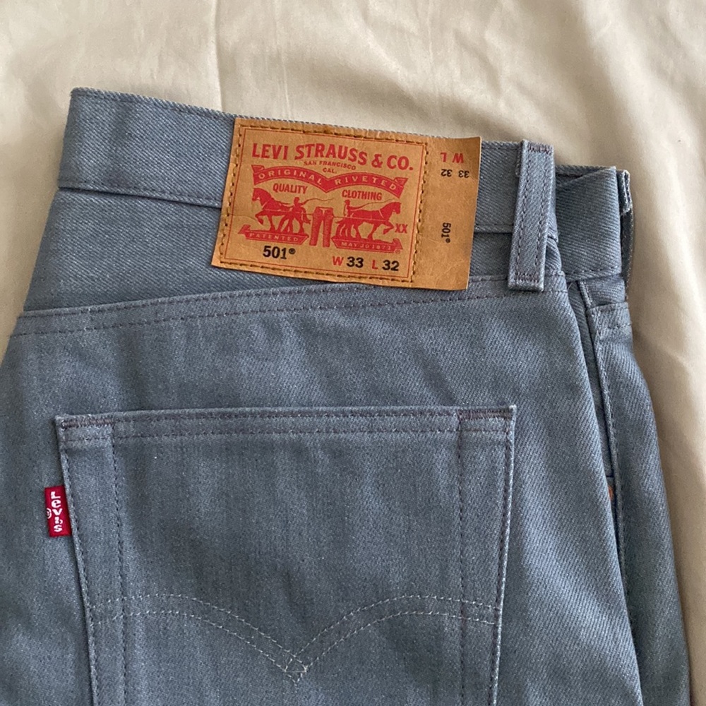 Levi’s Pants - Picture 2 of 3